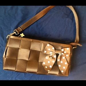 Cute brown bow purse!